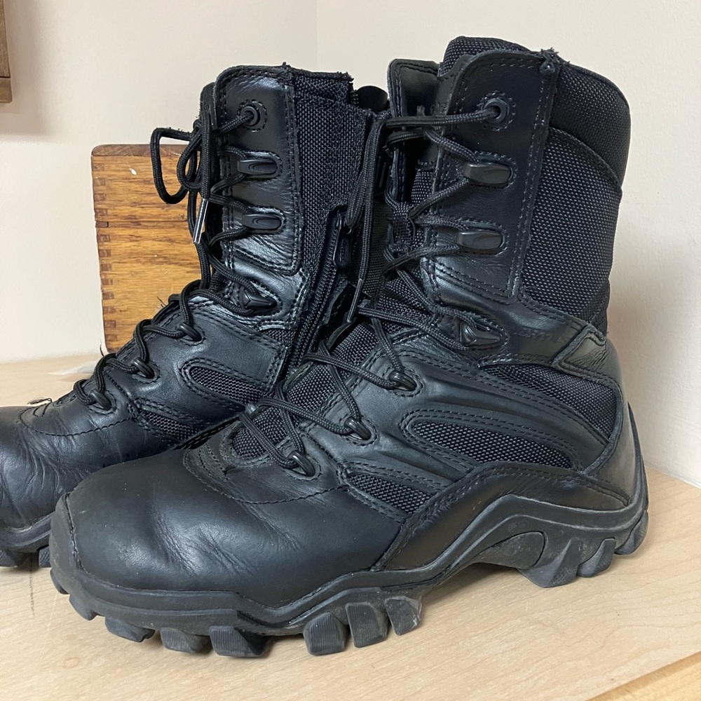 Bates women’s Delta side zip tactical boots